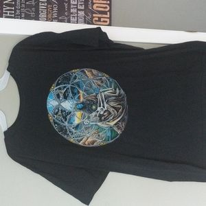 Black pachama tshirt